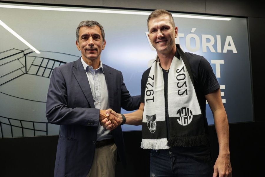 Vitória de Guimarães anuncia Paulo Turra como novo treinador