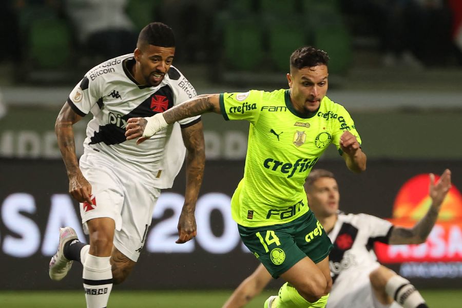 Brasil: Palmeiras de Abel Ferreira vence mas continua longe do Botafogo de Bruno Lage
