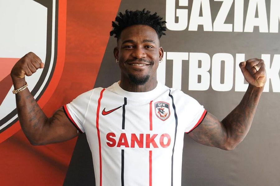 OFICIAL: Avançado Bryan Riascos reforça o Gaziantep FK após passagem pelo Marítimo