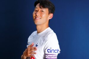 Tottenham: Son assume a braçadeira de capitão dos spurs após a saída de Harry Kane