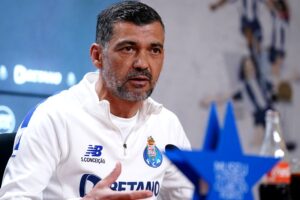Conceição e o falhanço no regresso de Moutinho: "Pensava que estava em condições de ajudar..."