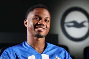 OFICIAL: Ansu Fati ruma ao Brighton por empréstimo do FC Barcelona