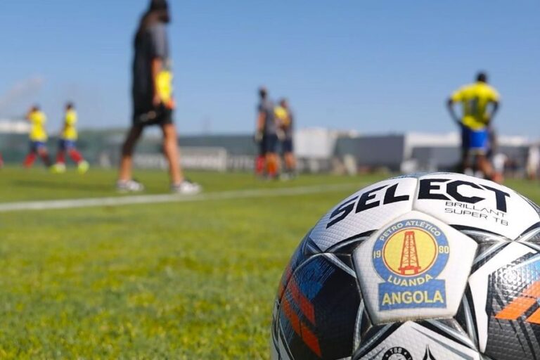 Suspensão de clubes pela FAF é “muito grave” e compromete futebol angolano – PR