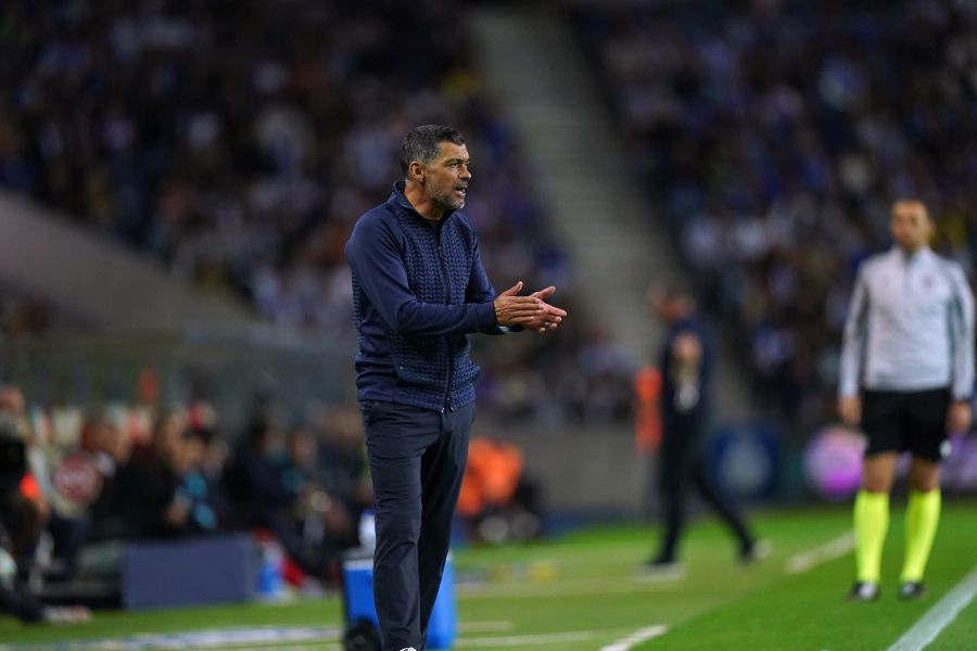 “Uma das grandes vitórias do Conceição tem sido a de manter a equipa longe da confusão”