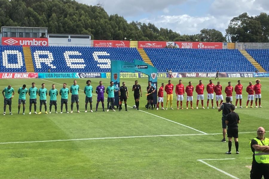 II Liga: Santa Clara e Penafiel não saem do nulo nos Açores