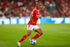 Benfica: João Mário surge novamente no radar de vários clubes árabes