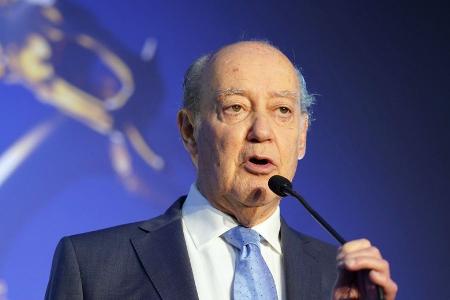 “Andaram 40 anos a assobiar para o lado e agora deram por falta de qualquer coisa”