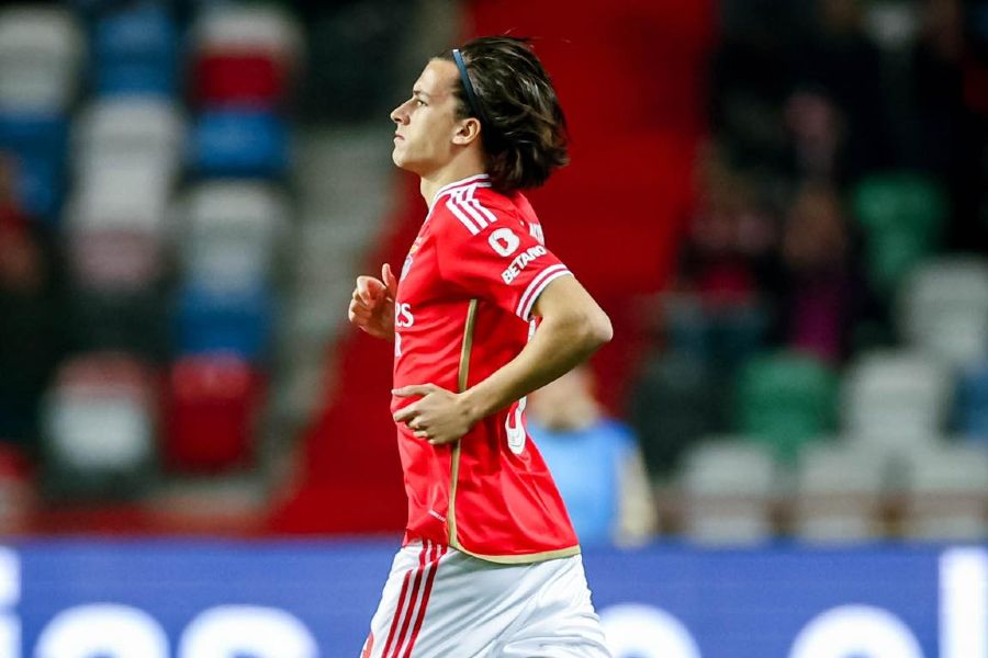 “Carreras não é o defesa-esquerdo que uma equipa que quer ser campeã europeia vai buscar”