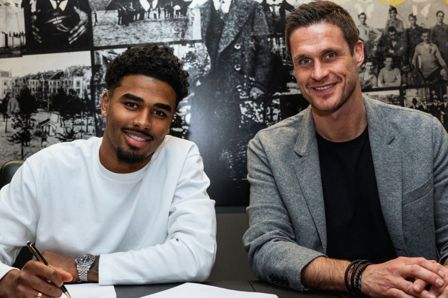 OFICIAL: Dortmund anuncia a chegada de Ian Maatsen por empréstimo do Chelsea