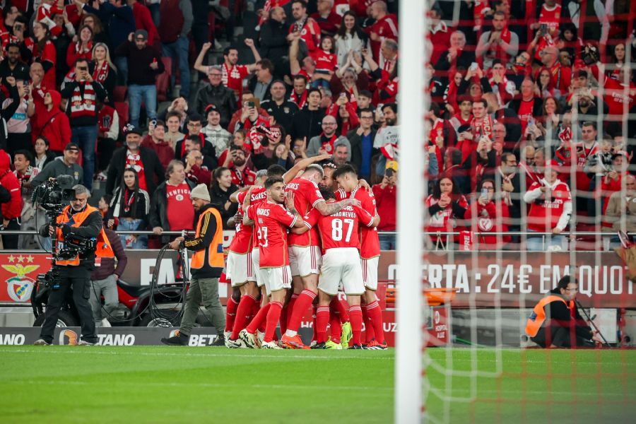 “Os sportinguistas confiam pouco na melhor equipa do planeta e arredores”