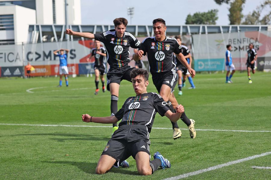 Sub-15: Benfica assume a liderança isolada na fase de Apuramento Campeão