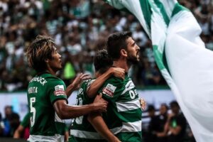 Sporting reforça liderança e revive memórias de conquistas do passado