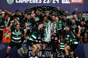 "Desde que sejam 24 títulos para o Sporting qual é o mal que tem ser a Assembleia Municipal?"