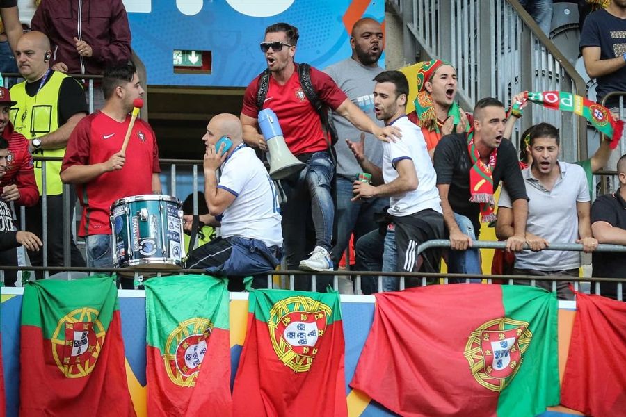 “Não ouvimos Fernando Gomes dizer se Fernando Madureira continua líder da claque da Seleção”