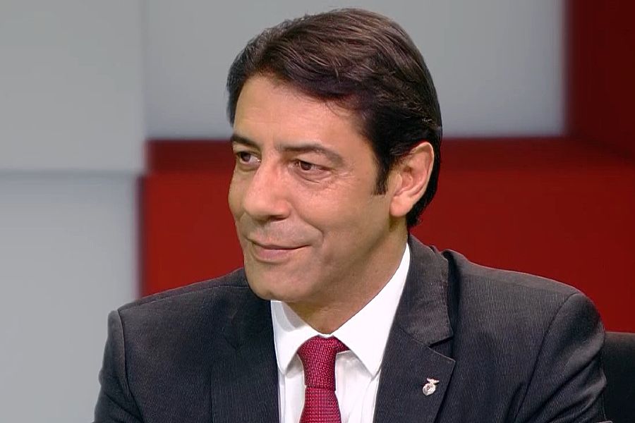 “O Sporting está a ser beneficiado neste momento? Acho que sim”