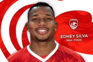 OFICIAL: Lateral brasileiro Edney Silva reforça Santa Clara