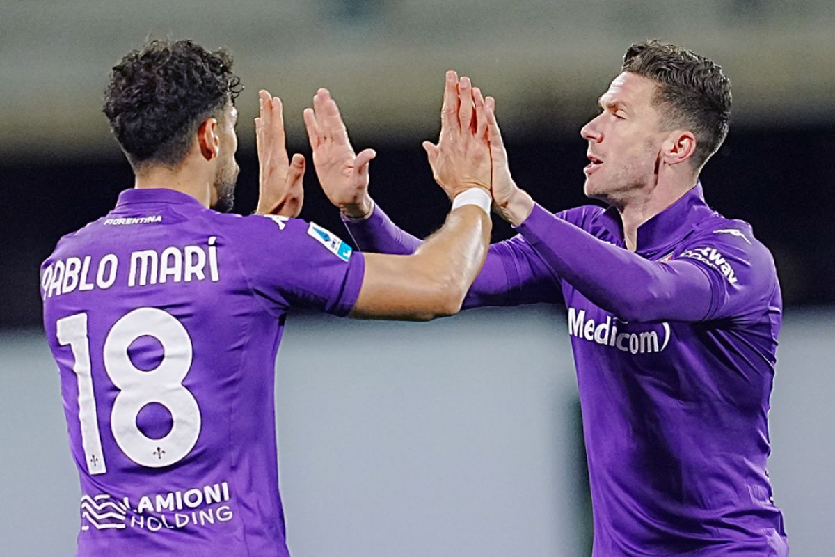 Itália: Fiorentina salta à condição para o sexto lugar ao bater Lecce