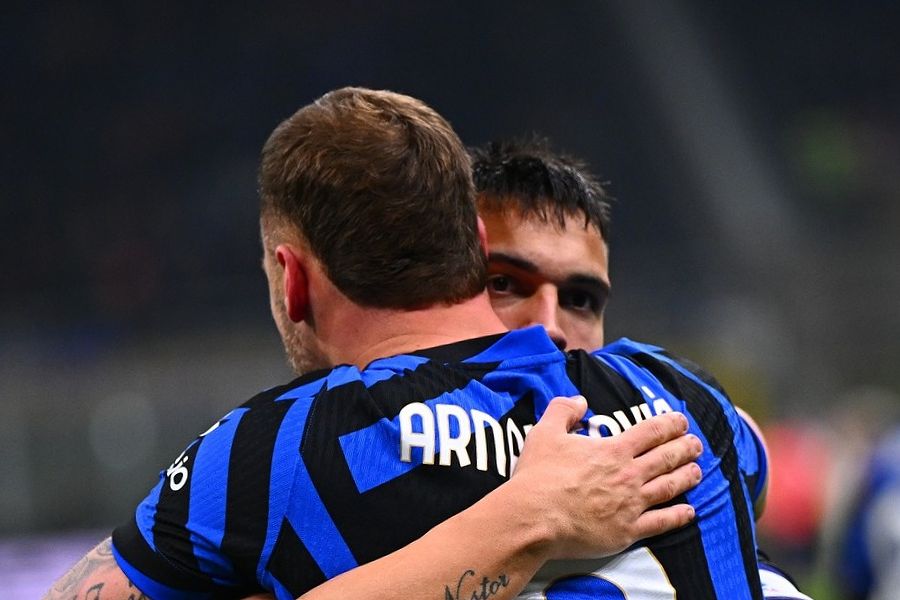 Itália: Inter vence Fiorentina e fica a um ponto do líder Nápoles na Serie A