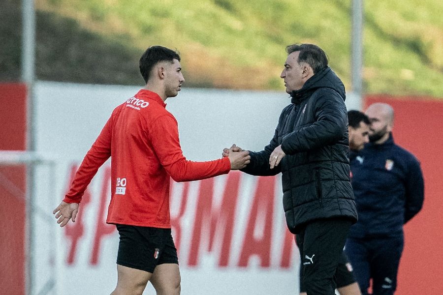 Carlos Carvalhal quer Braga ao melhor nível para vencer Farense