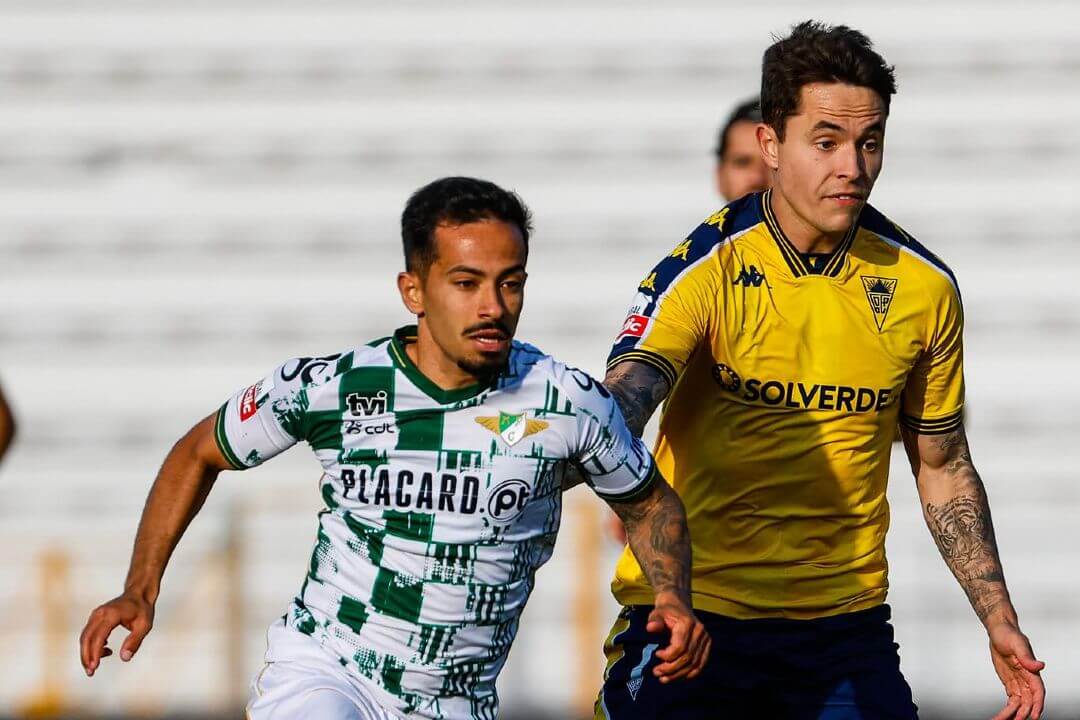 Estoril reage e empata após estar a perder por 2-0 em Moreirense