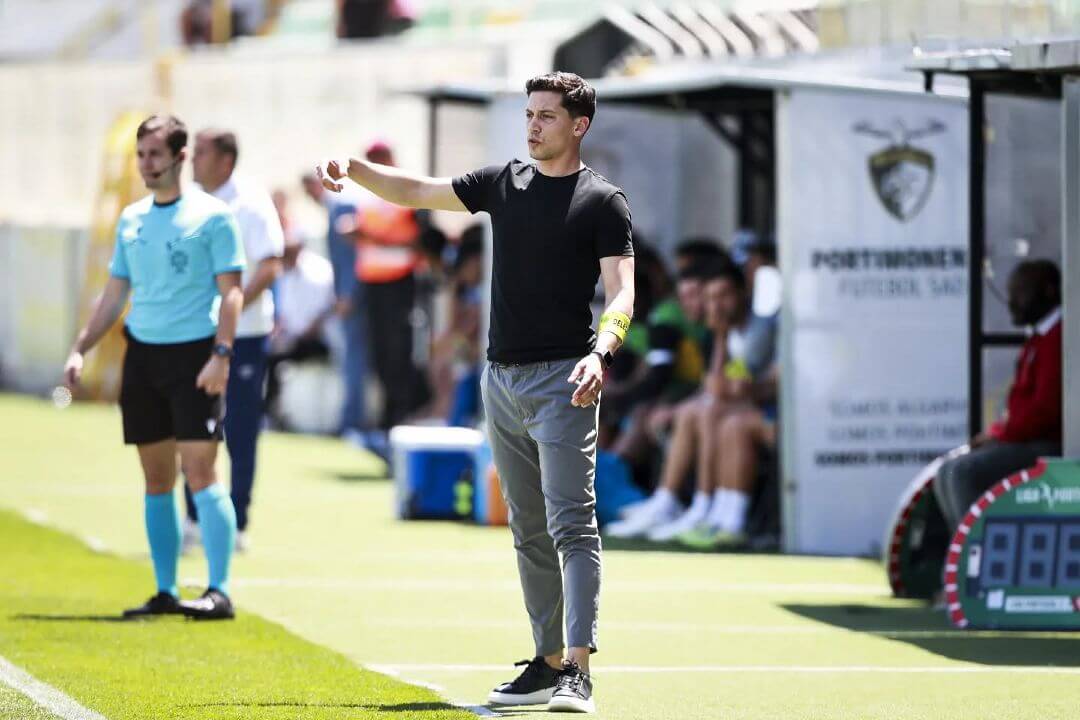 Bruno Paixão processa treinador do Tondela por difamação