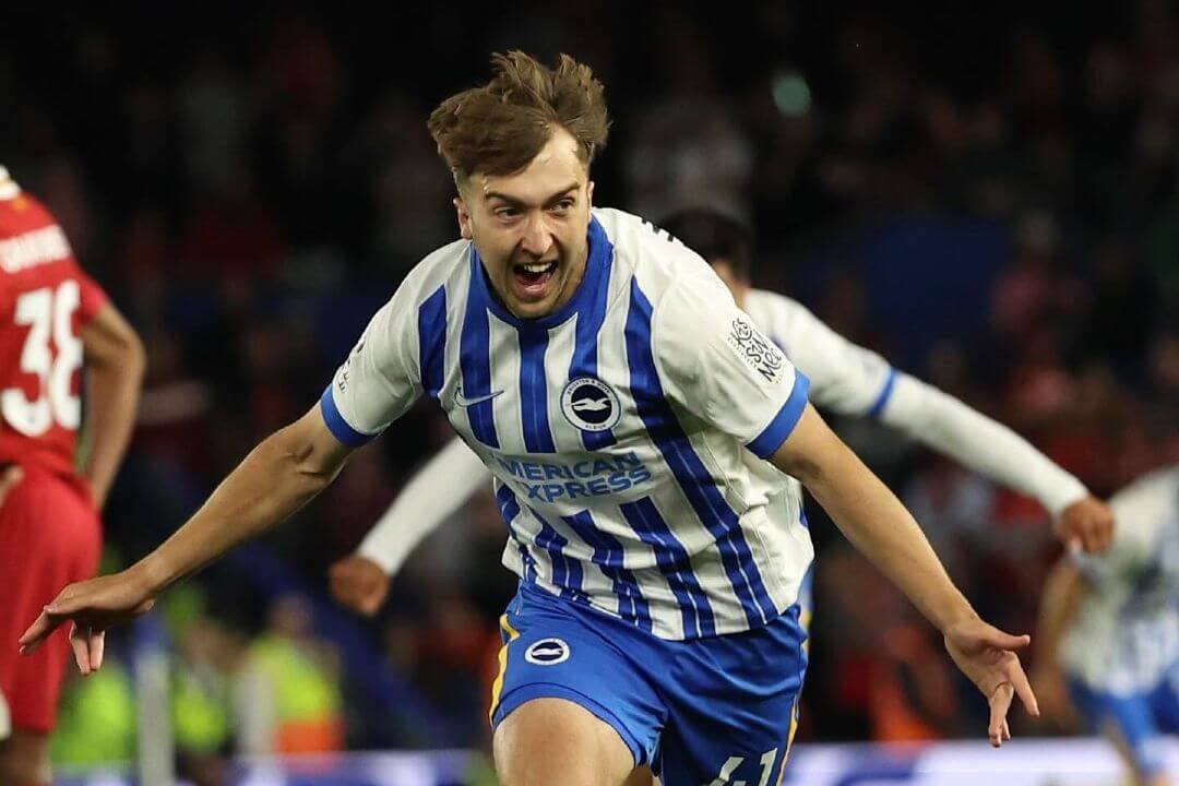 Brighton bate campeão Liverpool na penúltima ronda da Liga inglesa