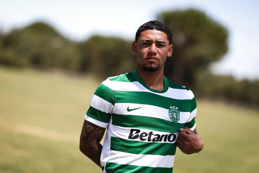 OFICIAL: Médio brasileiro Rayan Lucas reforça Sporting B para a II Liga
