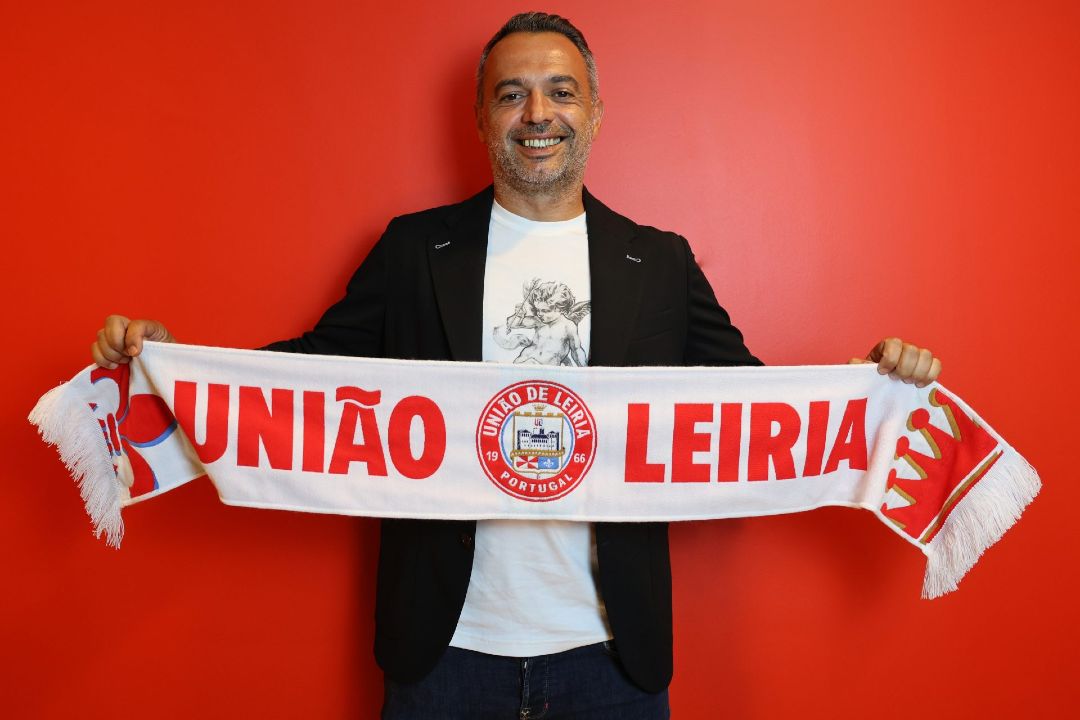 Treinador de futebol da União de Leiria solidário com devastação no Centro