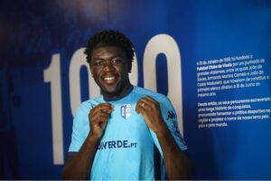 OFICIAL: Giovani Bamba assina com o Vizela