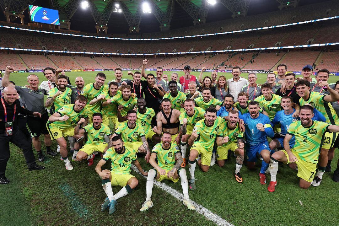 Austrália carimba passaporte para o Mundial 2026 com vitória na Arábia Saudita