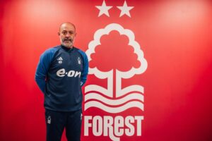 Nuno Espírito Santo continua no Forest: "Estou muito contente"