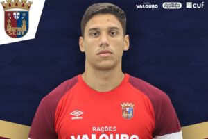 OFICIAL: Guarda-redes brasileiro assina pelo Torreense e deixa Fluminense