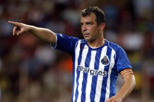 Figo emociona-se com morte do ex-colega Jorge Costa: "Meu querido Bicho..."