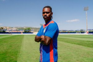 OFICIAL: Médio Lincoln deixa Fenerbahçe e assina pelo Alverca