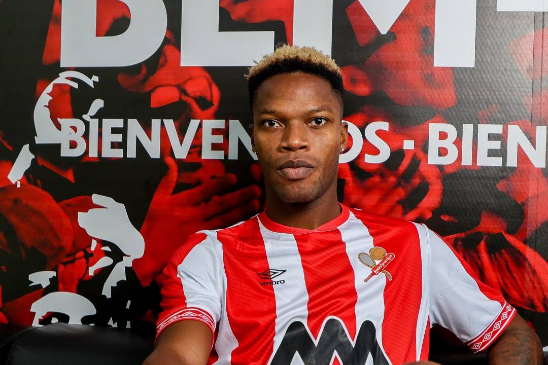 OFICIAL: Dokou Dodo reforça Leixões