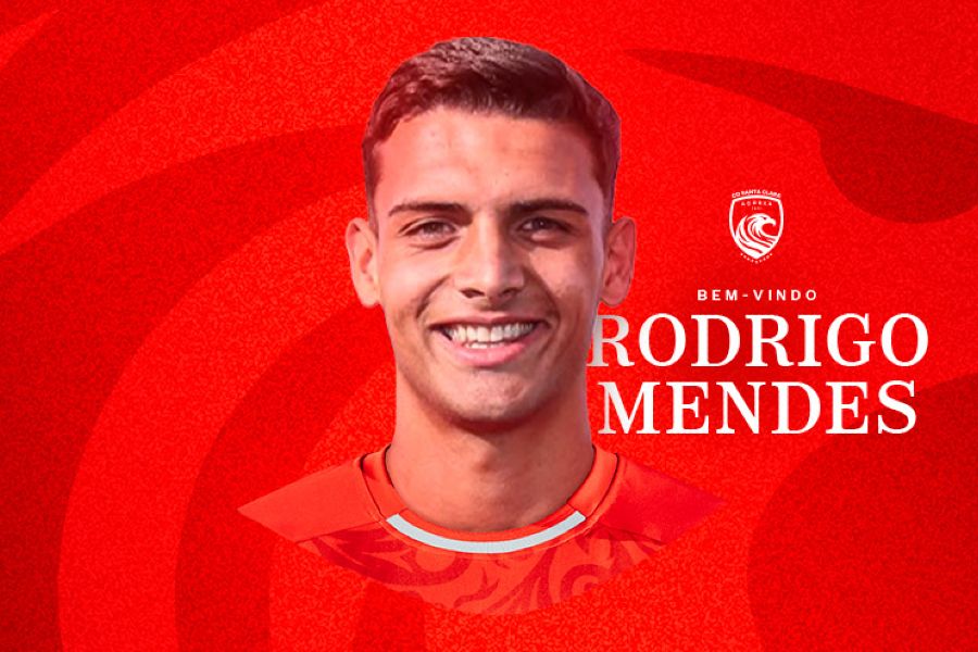 OFICIAL: Rodrigo Mendes reforça Santa Clara até 2028 após passagem pelo Torino