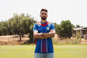 OFICIAL: Alverca contrata ex-capitão do Espanyol para estreia na I Liga