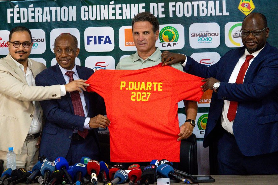 Guiné vence Somália na estreia de Paulo Duarte