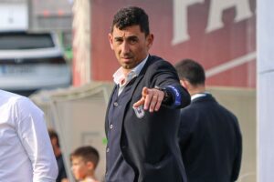 Ex-futebolista João Tomás confirma em doutoramento dificuldades da transição para sénior