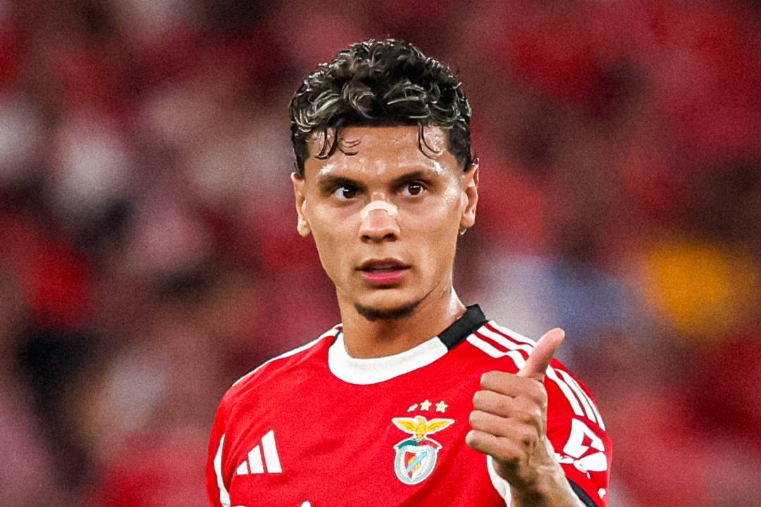 “Nós competimos num campeonato tão fraquinho… é mesmo necessário ir gastar mais milhões?”