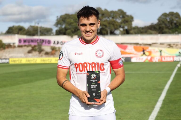 Martim Ribeiro é o Jogador do Mês de setembro na Liga Revelação
