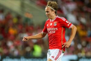 "Schjelderup tem potencial para ser um grande jogador do Benfica"