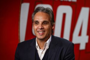 Só Nuno Gomes escapou à tendência de regressos menos fertéis à Luz neste século