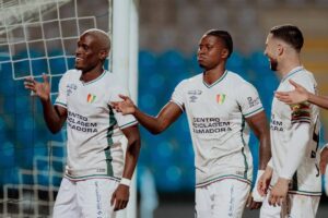 I Liga: Estrela da Amadora vence Casa Pia com 'hat-trick' de Sidny Cabral
