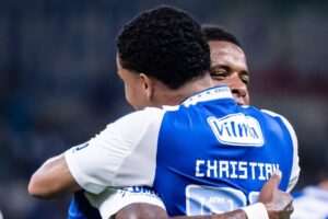 Cruzeiro de Leonardo Jardim empata e perde oportunidade de subir no Brasileirão
