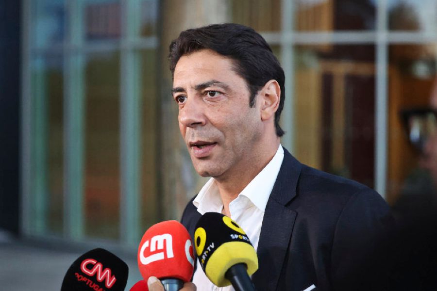 Rui Costa alimenta o sonho “não impossível” de um Benfica campeão europeu