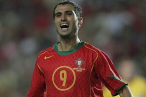 Reportagem: Pauleta distribuiu presentes em associação onde já é parte da família