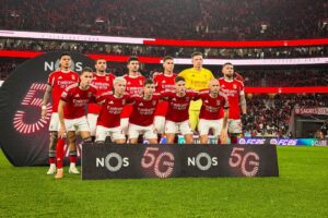 "O Benfica roda e troca jogadores de forma desenfreada, não é à toa que o Sporting é Bicampeão"