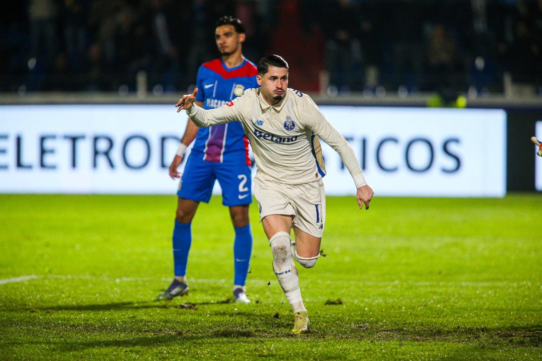 Crónica: FC Porto passa com distinção em Alverca e soma mais uma vitória