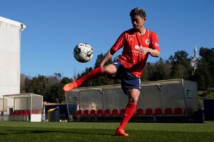 Kazuyoshi Miura junta-se ao Fukushima e continua carreira no futebol aos 58 anos